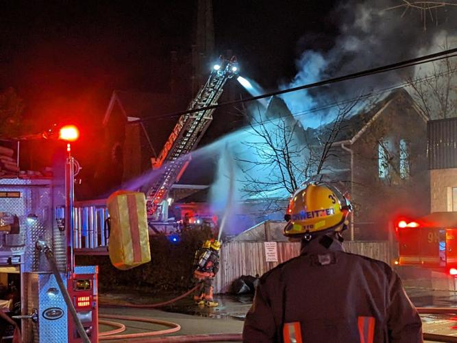 Abandoned house destroyed by fire in Hagersville