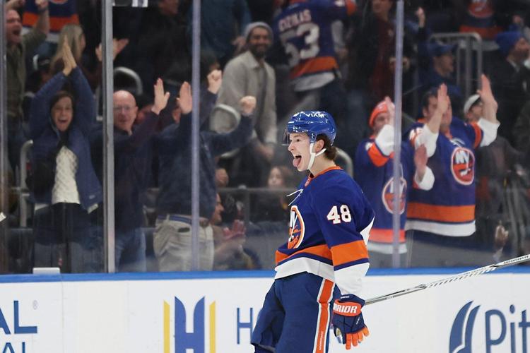 Breathtaking 'it's Been Remarkable': Rookie Defenceman Schaefer Dazzling For Islanders Picture for Desktop