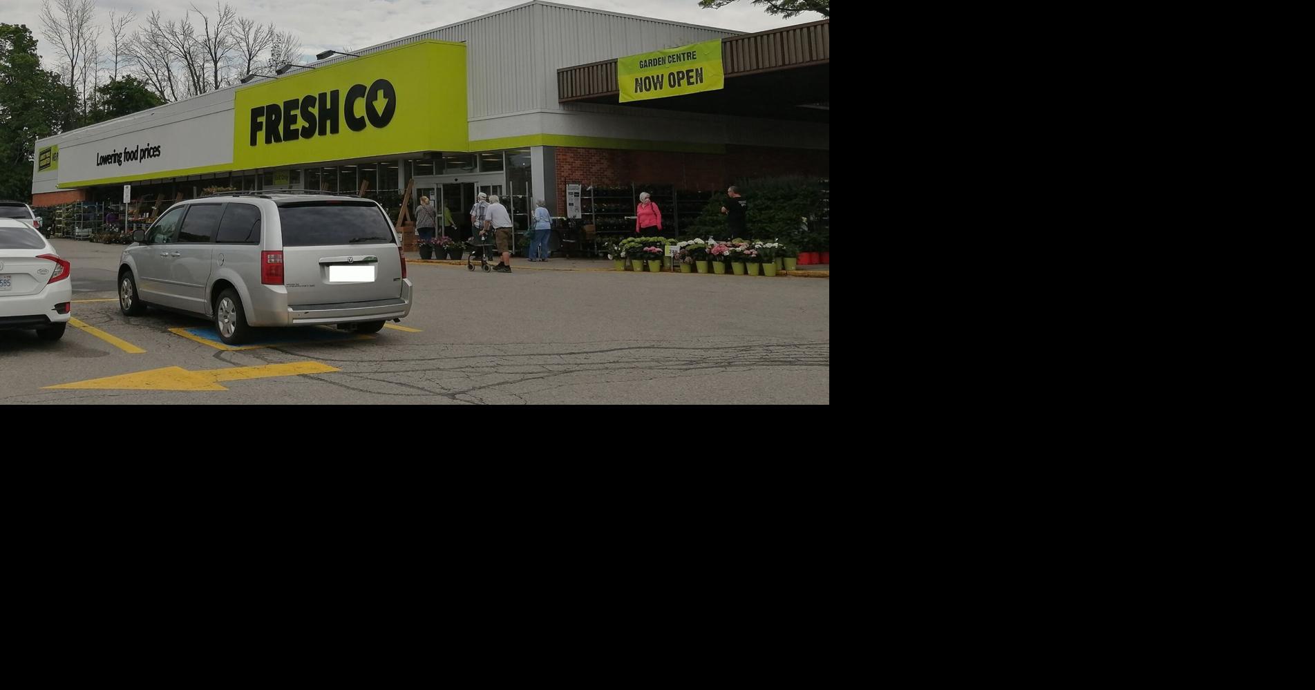 Hamilton Mountain FreshCo employee tests positive for COVID-19