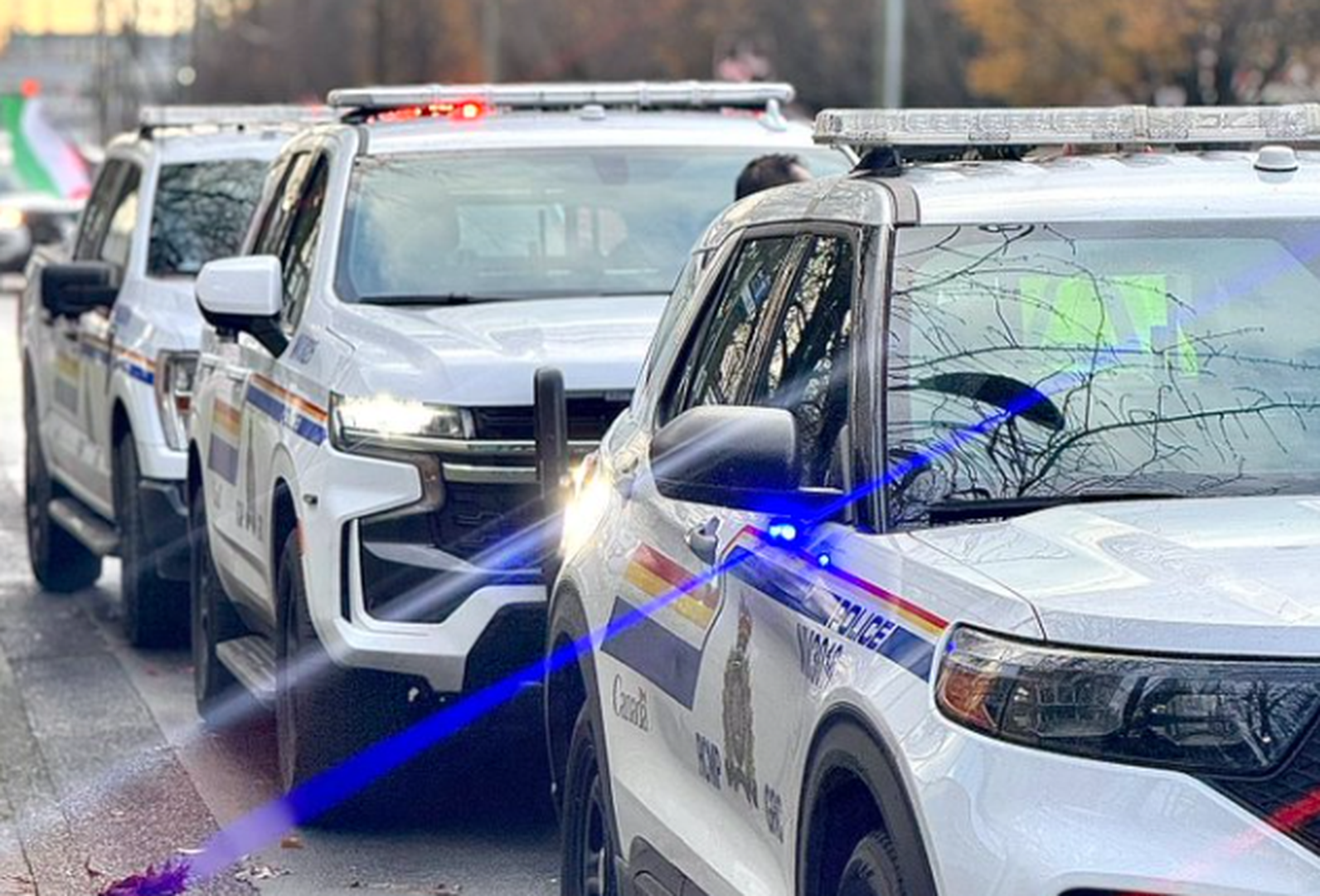 Vancouver Rcmp Report of man with gun prompted heavy police presence in Deep Cove ...