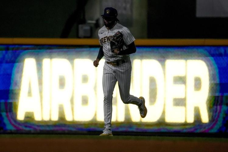 William Contreras hits 2-run double as Brewers beat Padres 5-4 for 7th  straight win
