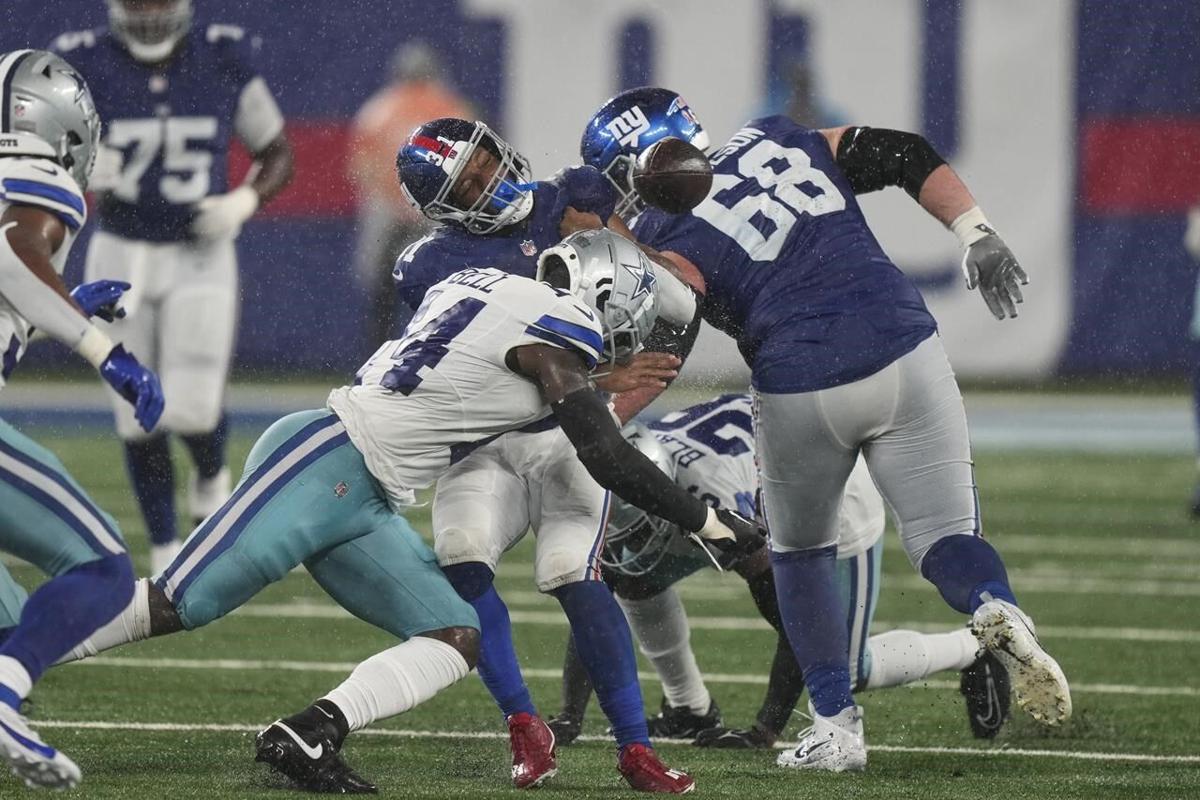 NFL: Cowboys rip error-prone Giants 40-0 for worst shutout loss in