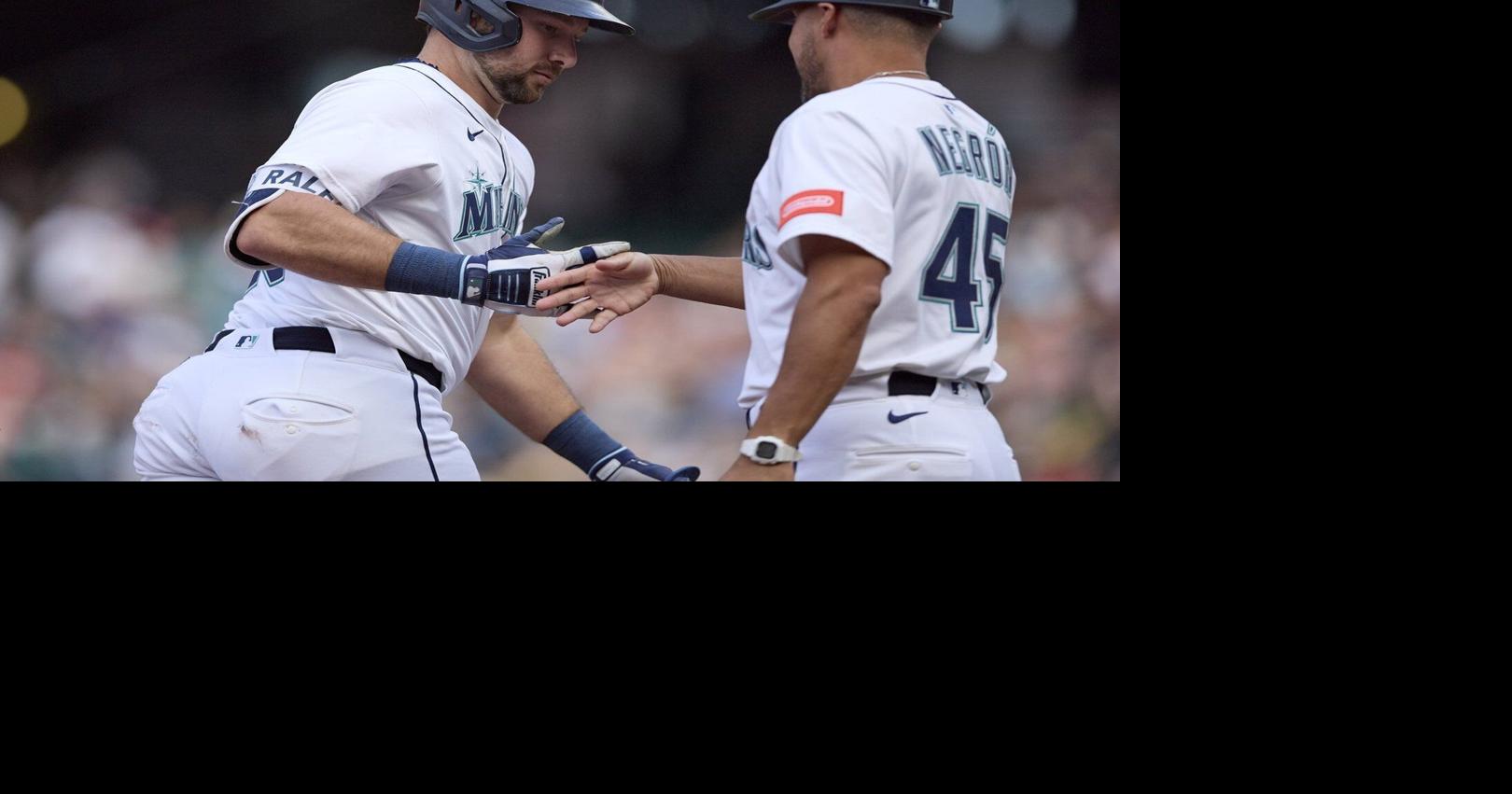 Raleigh's grand slam helps Mariners end Boston's winning streak