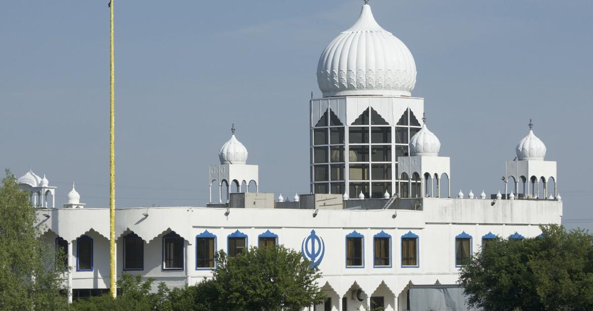 ‘Mud is being flung on both sides’: Turmoil at Hamilton Sikh temple leads to court action