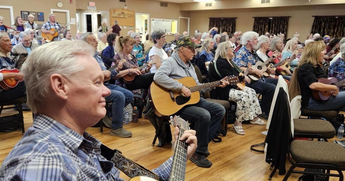 Valey G Notes brings ukulele and musicians together