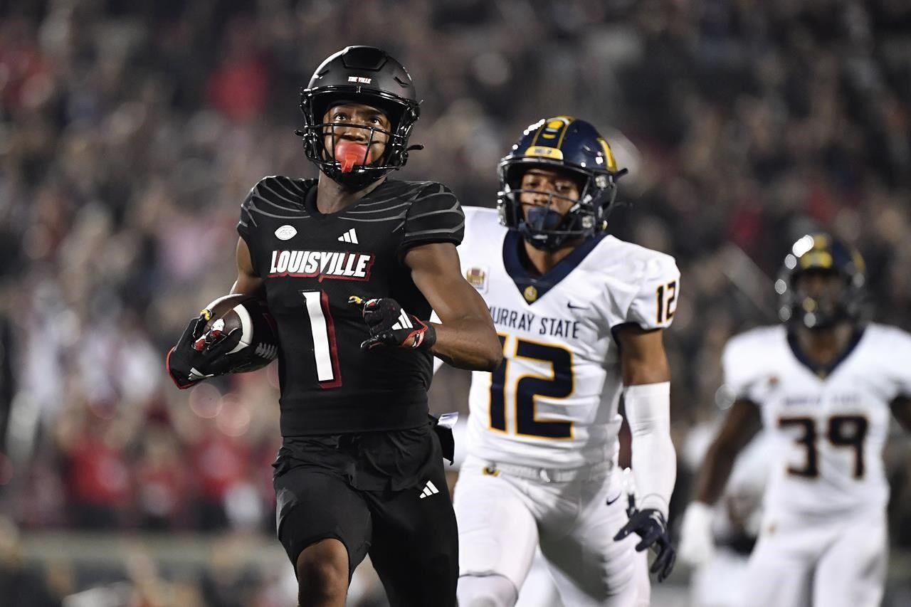 No. 25 Louisville beats No. 10 Notre Dame 33-20, with Jawhar