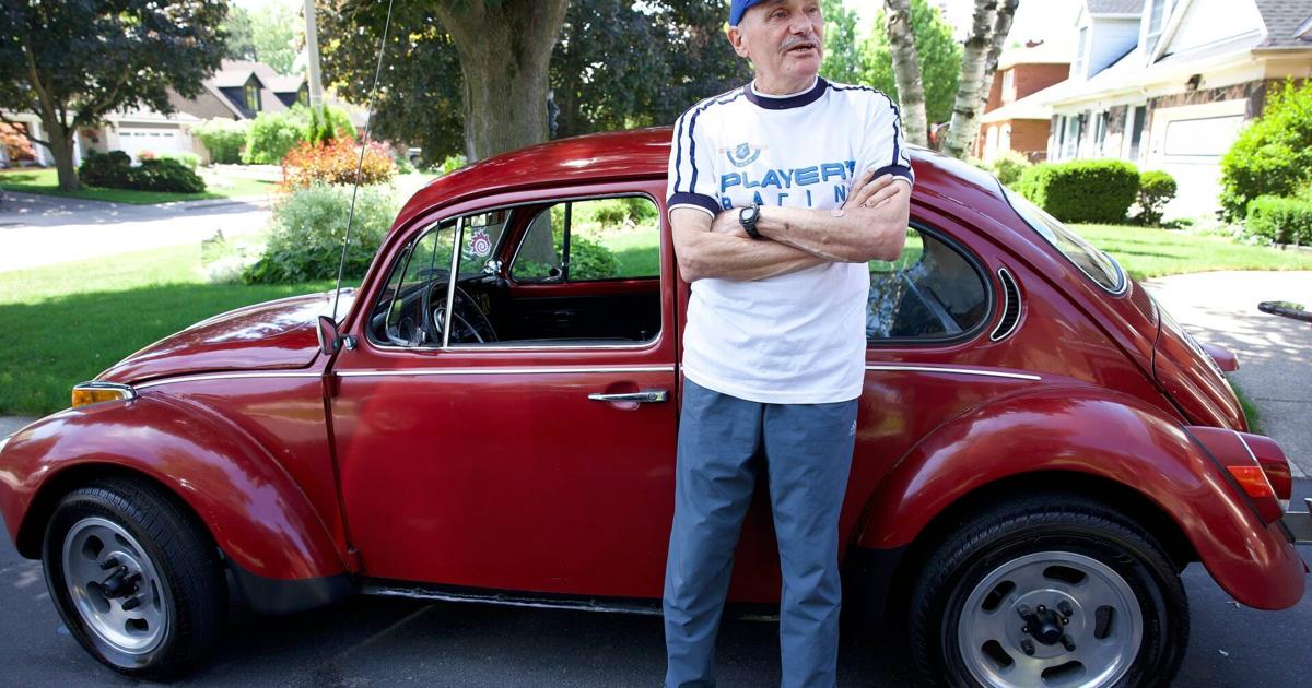 Vintage good news: Romeo’s ‘71 Super Beetle unleashed for summer, plus Brady Bunch and WKRP redux, and the day the beer stopped