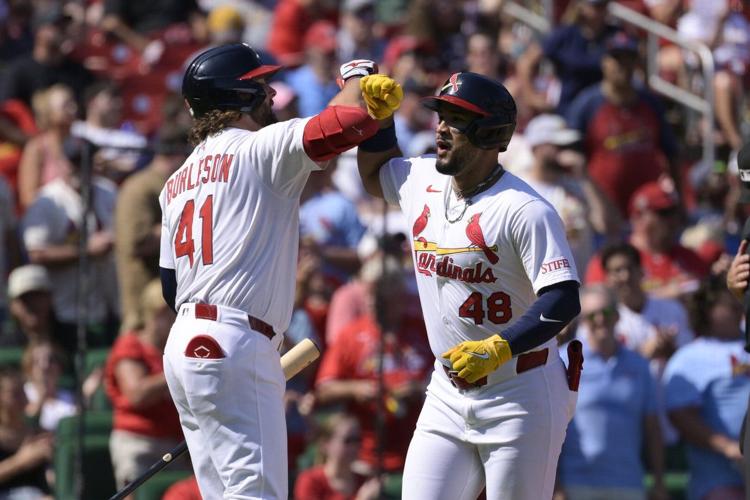Brewers clinch NL Central despite 5-1 loss to Herrera and the Cardinals