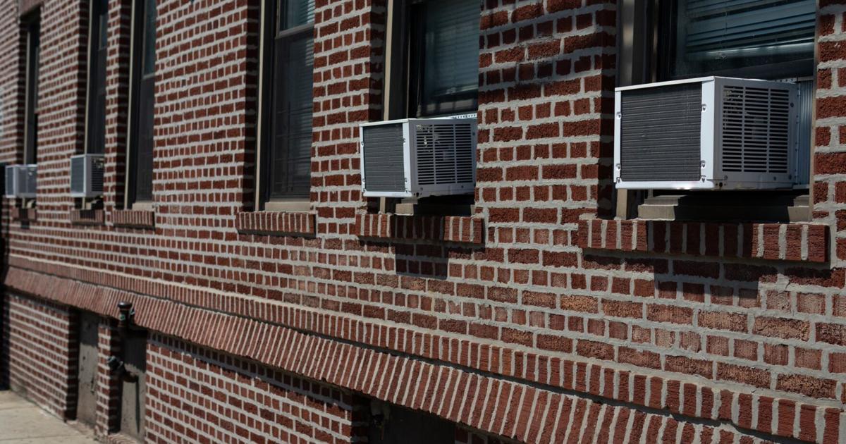 Is a maximum temperature bylaw the best way to help tenants?
