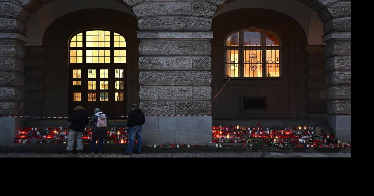 Česká republika slaví den smutku za oběti nejhoršího masového zabíjení, kterého byla svědkem