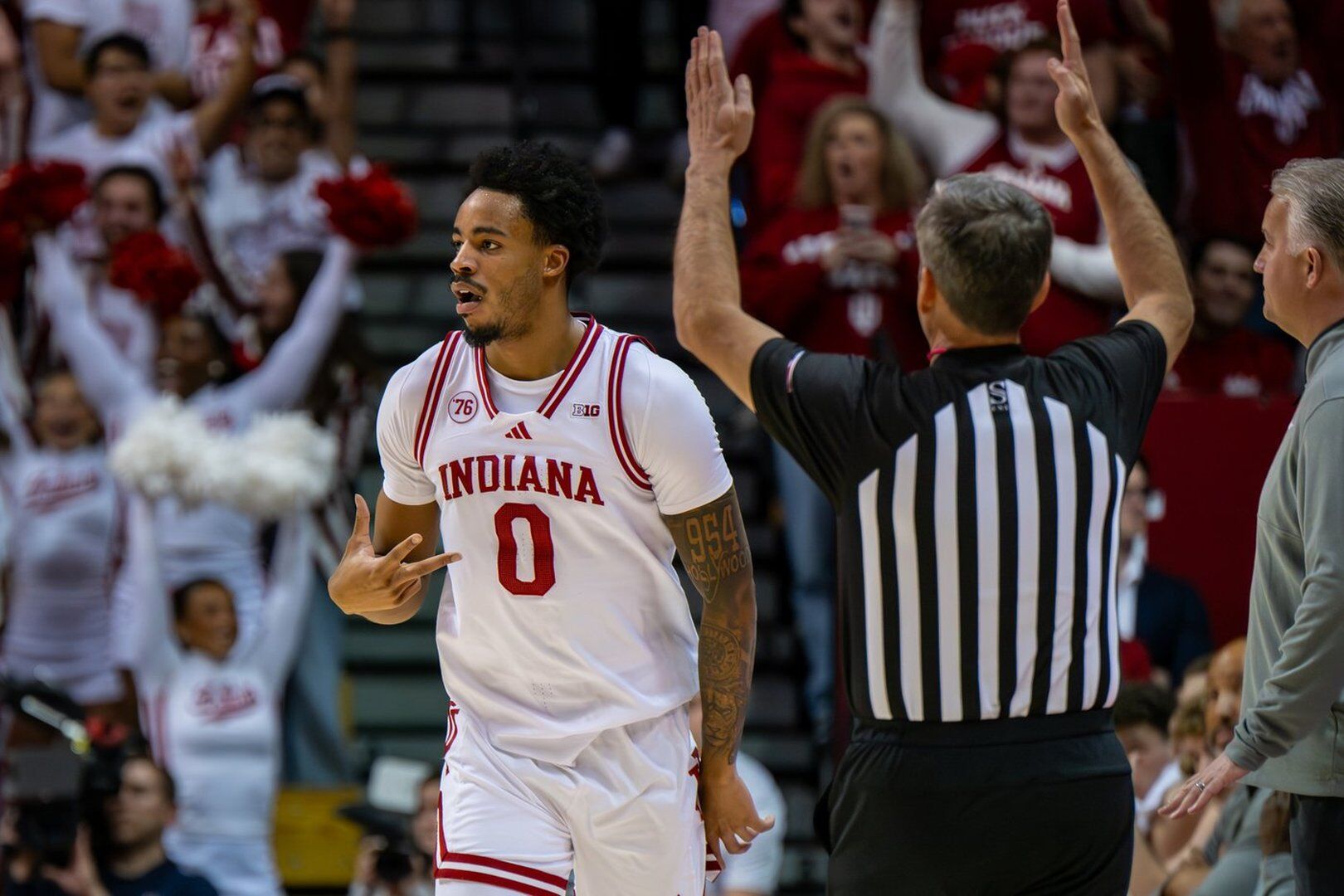 Captivating Clark Leads Indiana Against Phoenix After 26-point Game Artwork for Your Screen Captivating Clark Leads Indiana Against Phoenix After 26-point Game Artwork for Your Screen