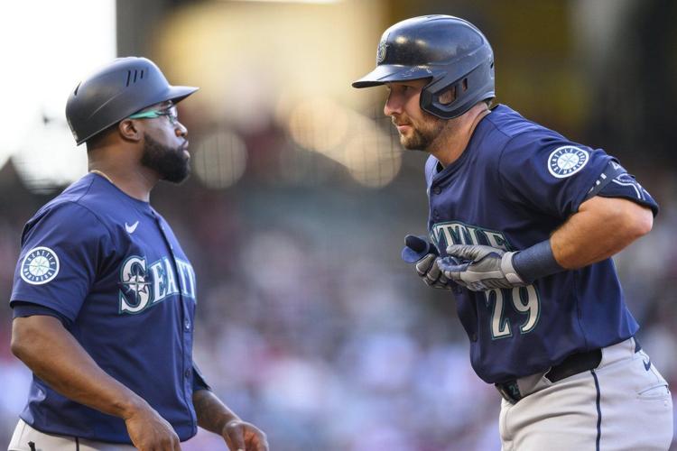 Seattle's Cal Raleigh calls his 40th homer 'a cool milestone' during ...