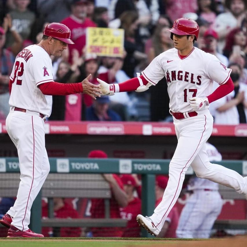 Shohei Ohtani's 41st homer leads the Angels to a 2-1 win over the