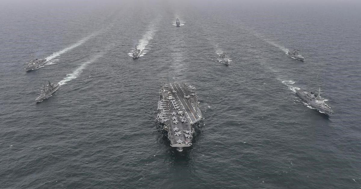 “우리는 무감각해지는 법을 배웠습니다.”  북한의 위협이 커지는데도 우리 국민은 침착함을 유지하고 있다 “우리는 무감각해지는 법을 배웠습니다.”  북한의 위협이 커지는데도 우리 국민은 침착함을 유지하고 있다