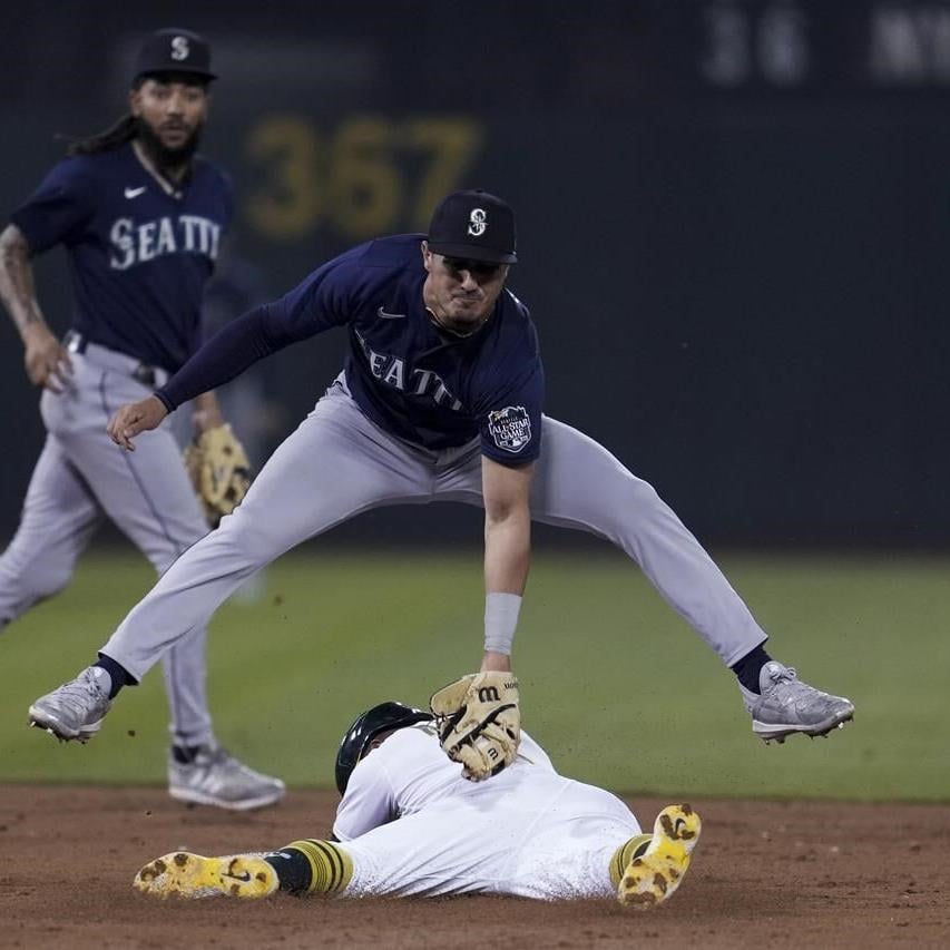 Suárez belts 2 homers, Crawford has 1 as Mariners beat Astros 5-1