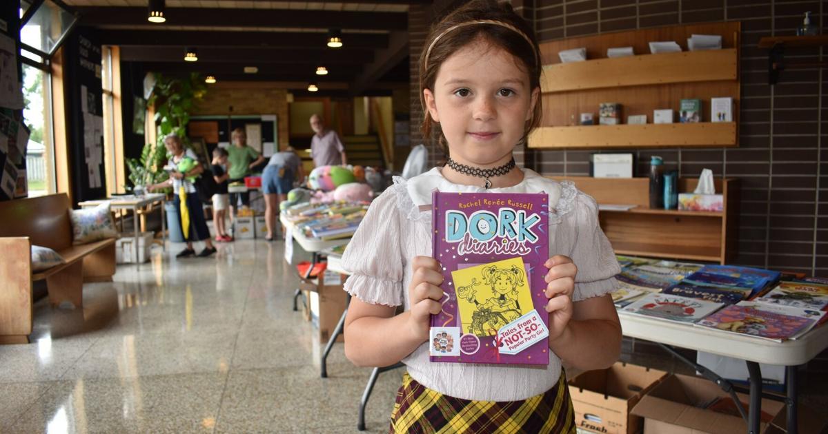 Threat of bad weather dampens St. Catharines pop-up event