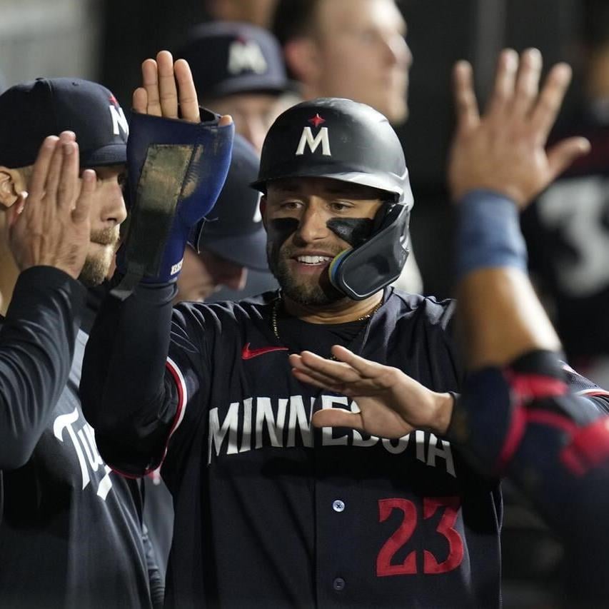 Eloy Jiménez, Gavin Sheets homer in 5-run first as the White Sox edge the  Twins 7-6