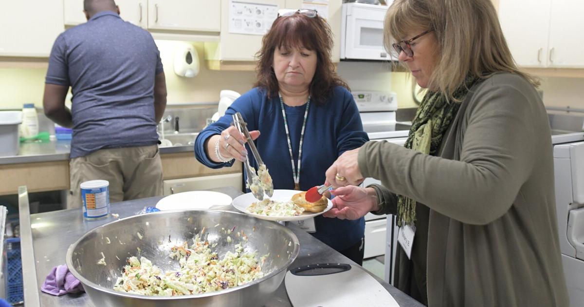 Hamilton Homeless Support Hamilton drop-in aims to keep serving homeless past winter