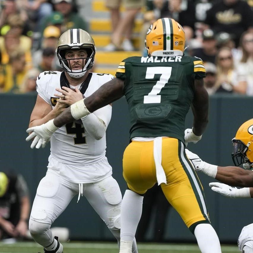 Jordan Love rallies Packers to 18-17 win after Saints lose Derek