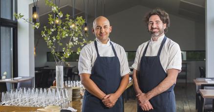 رستوران Pearl Morissette در Jordan Station، با پشتوانه خلاقیت و تعهد به جامعه محلی، به عنوان بهترین رستوران کانادا در سال ۲۰۲۵ شناخته شد. این موفقیت حاصل سالها تلاش، نوآوری و تمرکز بر کیفیت و اصالت مواد اولیه است.