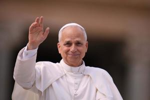 Ameriški kardinal praznoval staro latinsko mašo v baziliki sv. Petra kot znak upanja za tradicionaliste