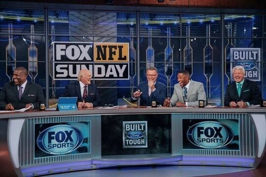 Rob Riggle to replace Frank Caliendo on Fox NFL pregame show - Sports  Illustrated