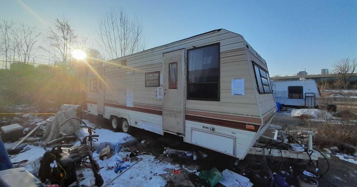 Homeless given more time to clear RVs from city land