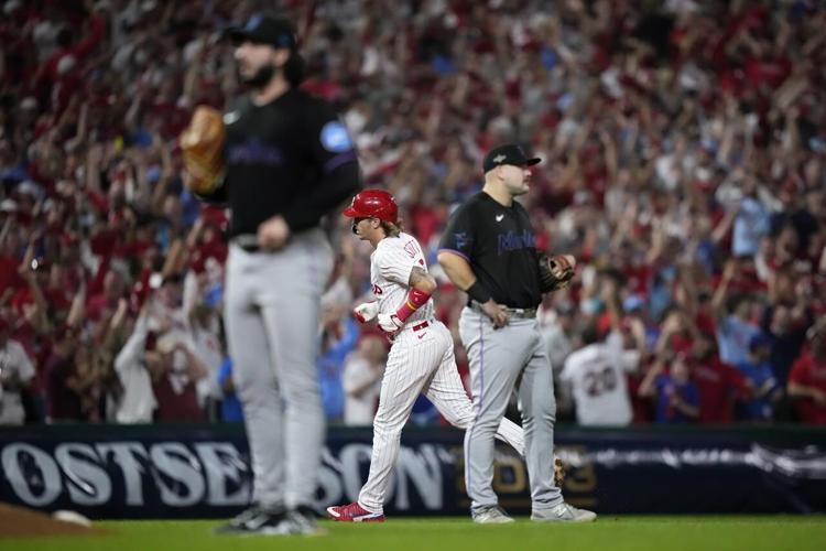 Philadelphia Phillies clinch NL wild-card berth, head to postseason for  second straight year - The San Diego Union-Tribune