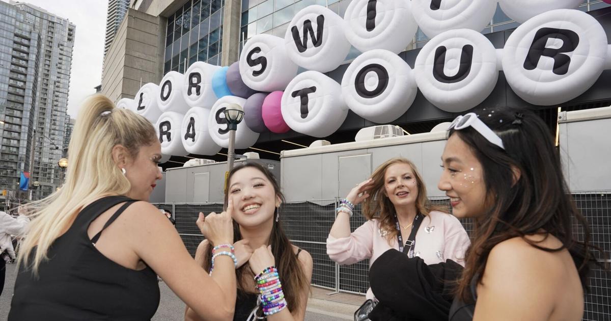 Burlington ticket reseller pleads guilty to defrauding fans of Taylor Swift concert tickets