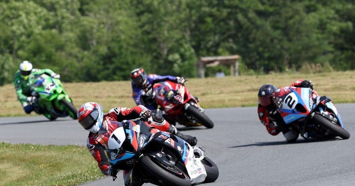 Super Modifies and Superbikes: a wrap of race results