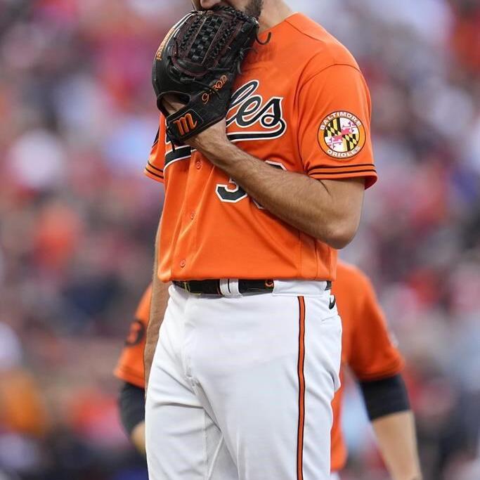 Bochy 1 victory from another LCS appearance after Rangers beat Orioles 11-8  to go up 2-0 in ALDS