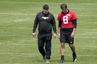 Aaron Rodgers' tweaked calf is 'fine'; Jets hope QB will fully practice  Friday