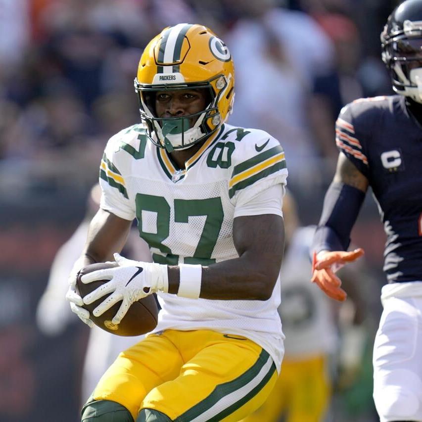 Jordan Love delivers in opener, throws 3 TD passes as Packers beat Bears  38-20