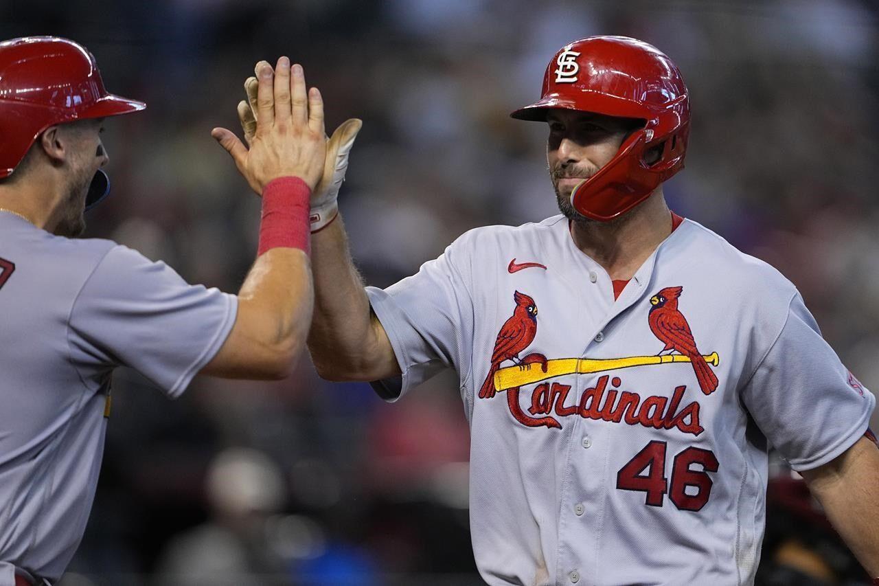 Cardinals place Edman on IL with wrist inflammation and recall