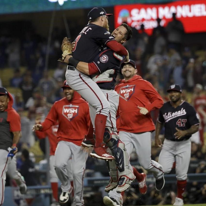 Diamondbacks delay clinching playoff berth as Vaughn, Moncada homer for  White Sox in 3-1 win, National Sports