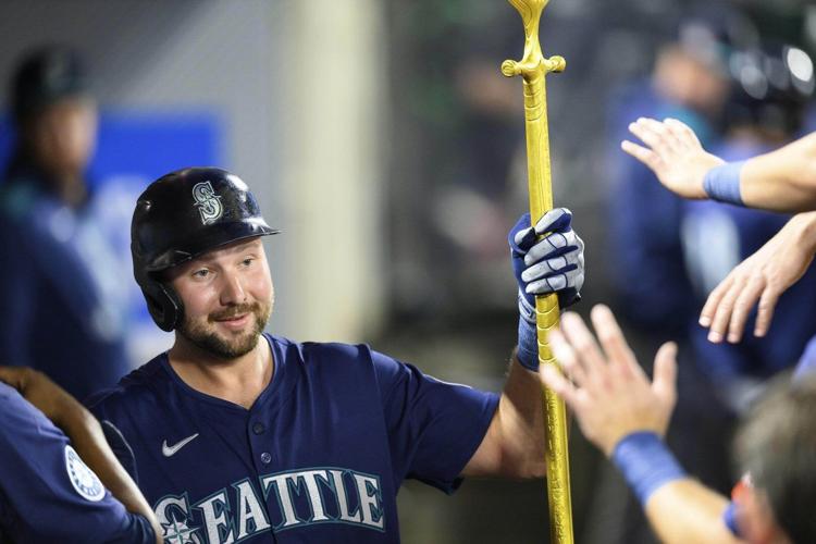 Seattle's Cal Raleigh calls his 40th homer 'a cool milestone' during ...