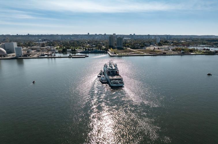 HMCS Harry DeWolf arrives in Hamilton