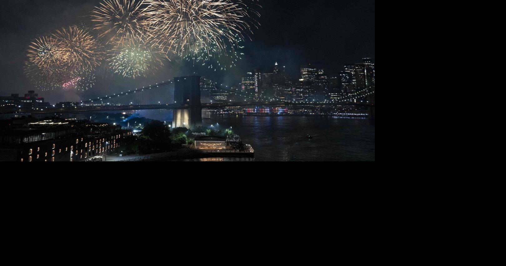 Photos of spectacular fireworks light up American skies on the Fourth ...
