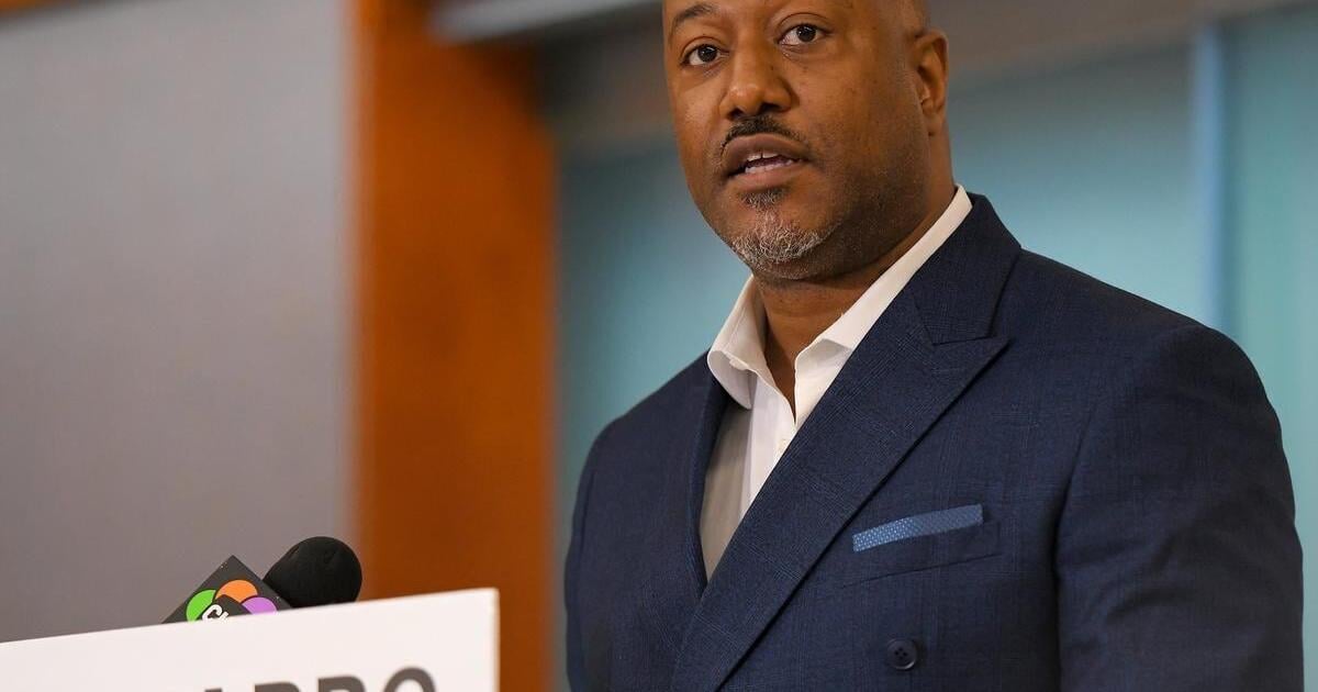 Hamilton takes ‘step in right direction’ on public health