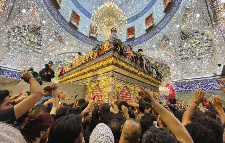 Shiite Muslims mark the end of the Arbaeen pilgrimage in photos