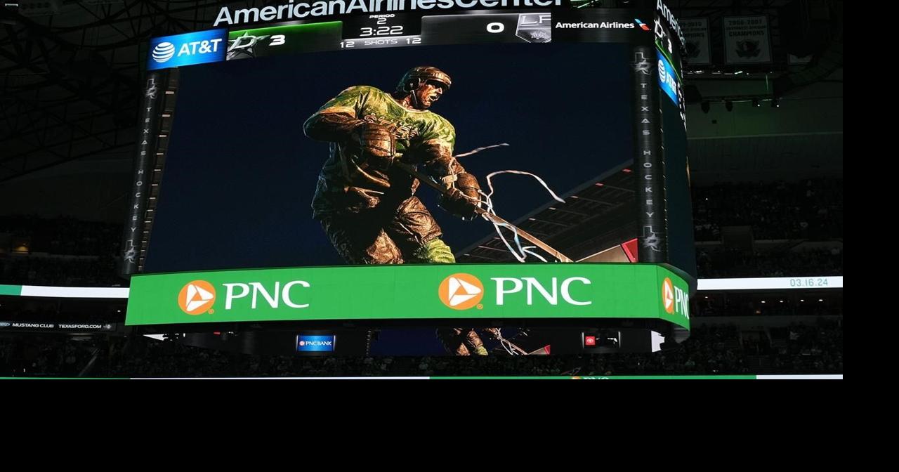 Stars' Wedgewood wins matchup of backup goalies in 41 victory over Kings