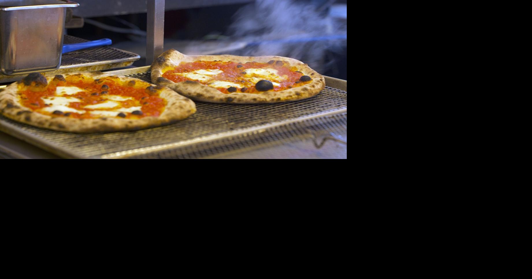 Hamilton chef wins Canadian Pizza Summit title