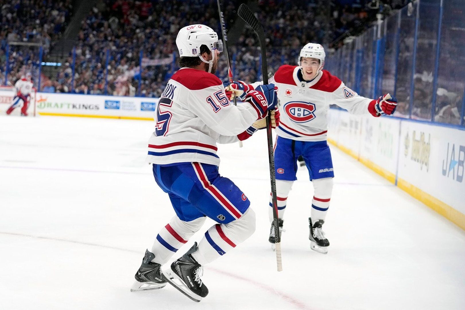 Hall's OT score helps Hurricanes top Flyers to take 2-0 lead in 2nd ...