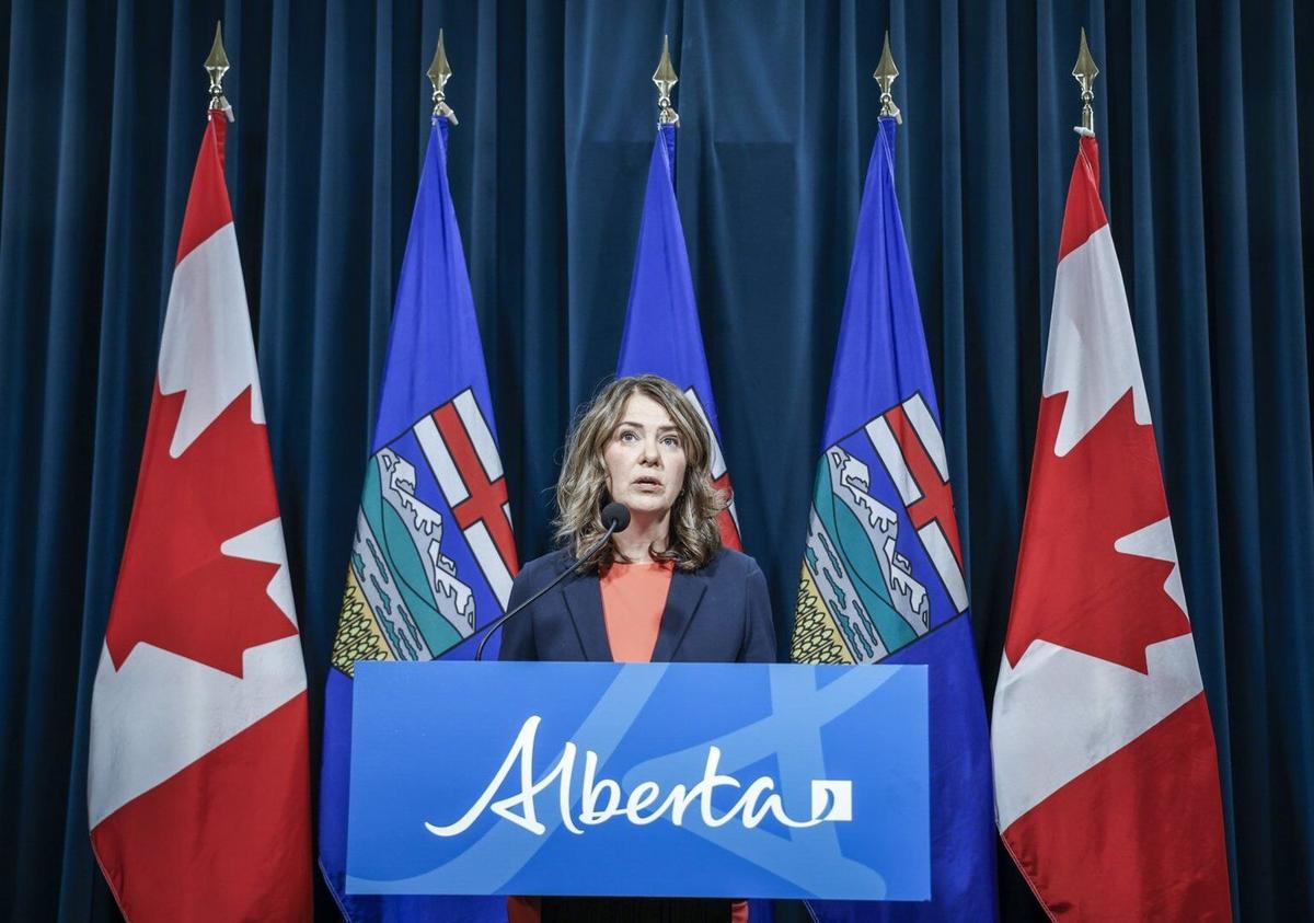 Alberta Premier Says Crown Corporation for Natural Gas Is Unlikely After Leaked Report