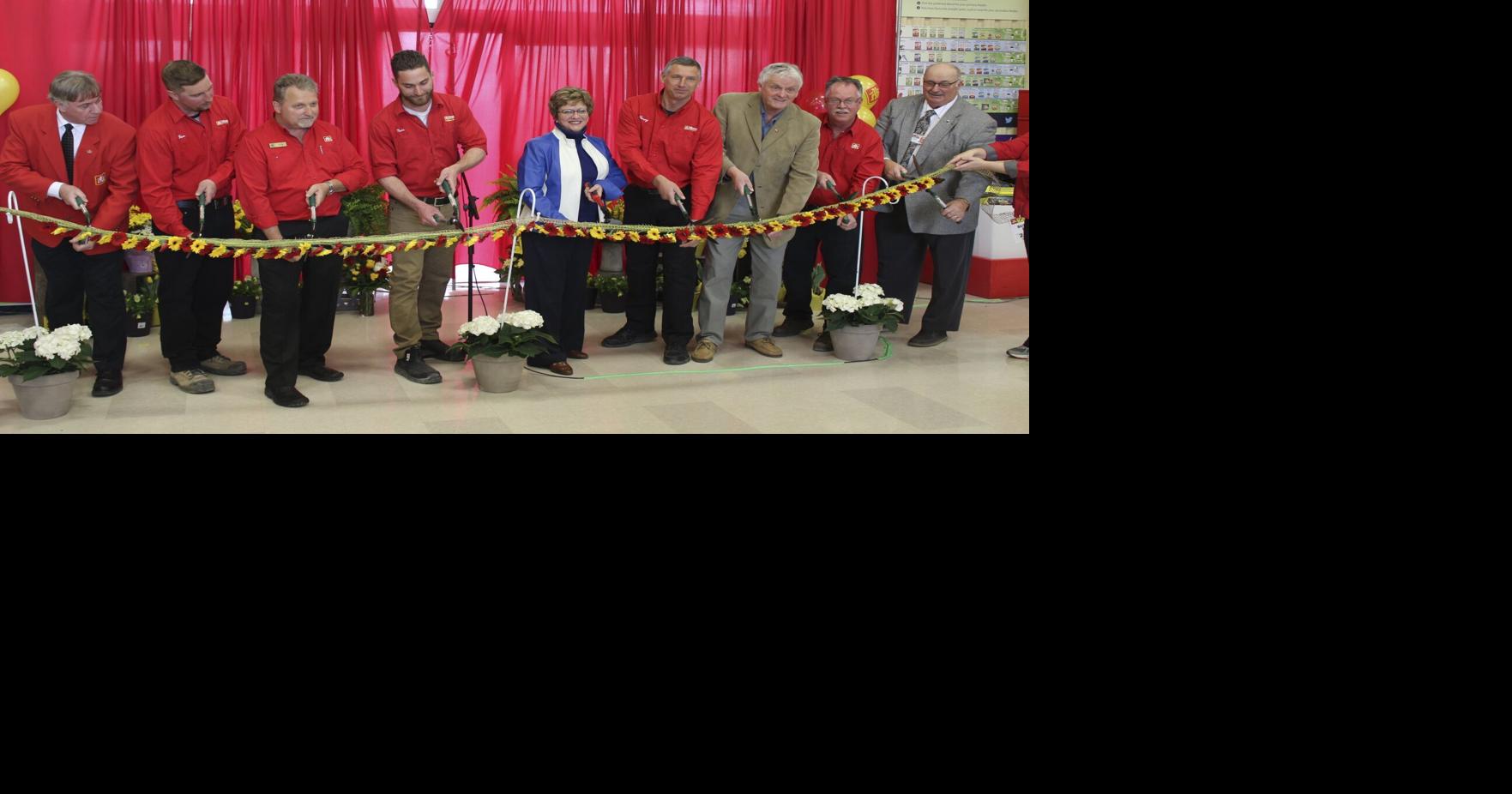 Dunnville Home Hardware celebrates 25 years