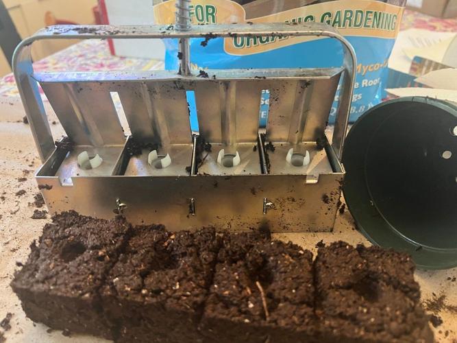 Plastic garden gear can add microplastics to the soil. Here are some ...