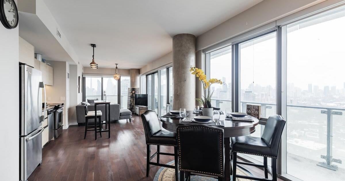 $1.225M Distillery District condo has both lake and city views: Home of ...