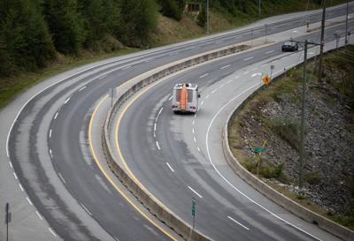 Sea-to-Sky Highway reopens after 10 hurt in multi-vehicle crash near ...