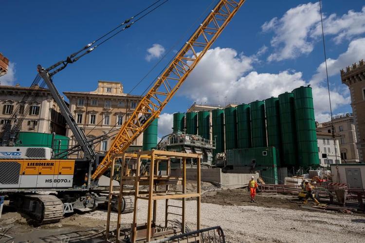 Work on new Rome subway line under the Colosseum and Forum enters ...