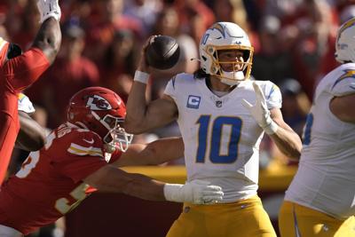 Herbert, Chargers trying to weather early season injuries